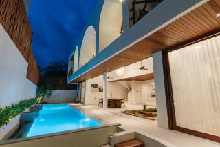 Luxury Villa Noah - Kuta - 8