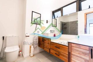 3 BR Crystal Creek Apt with Pool - Flic-en-Flac - 5