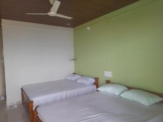 Aisiri comforts beach stay and cafe - Gokarn - 4
