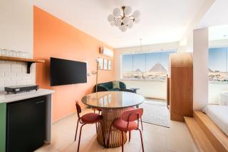 Jacuzzi Studio The Pyramids Free Airport Pickup Apt5 - Il Cairo - 9