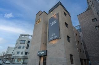Hotel YAJA Namchuncheon - Chuncheon - 8