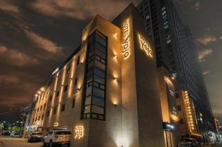 Hotel YAJA Namchuncheon - Chuncheon - 0