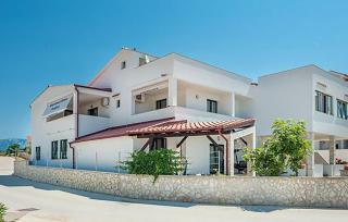 Nice Apartment In Povljana With Wifi - Povljana - 3