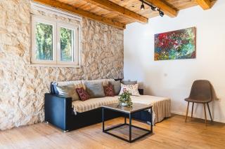 Country House Uros in Nature with Pool - Lovorno - 3