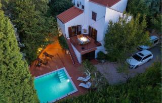 Beautiful Home In Malinska With Wifi - Malinska - 0