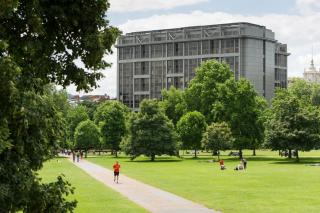 Royal Garden Hotel - London - 9