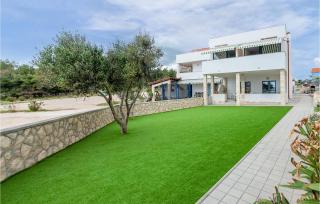 Beach Front Apartment In Povljana - Povljana - 9