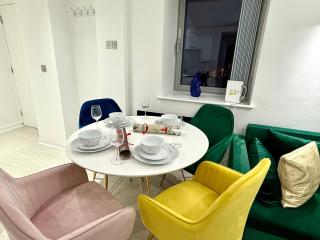 Winner of 2025 Traveller Award - 2 double bed room suite in heart of Leeds city centre with Netflix & WiFi - Leeds - 1