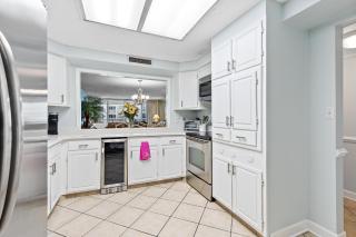 1065 Shoreline Towers Charming Beachfront Condo-Free Beach Setup - Destin - 3