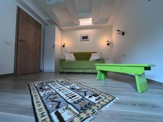 The LODGE, separate apartment in a vila, with floor heating, groundfloor - Sinaia - 7