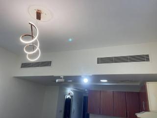 Brand new Studio sea view in sharjah - Sharjah - 7