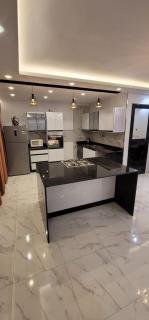 Spacious apartment with beautiful garden near AUC & point 90 mall in fifth settlement - Il Cairo - 6