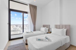 Spacious 2 Bedroom in JVC with pool & gym access - 7