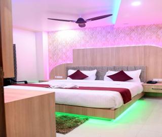 Hotel Shankara Residency - Varanasi - 3
