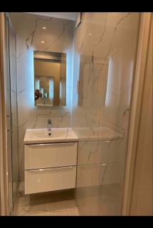 Studio Lumineux à 2min de là plage - Niza - 4