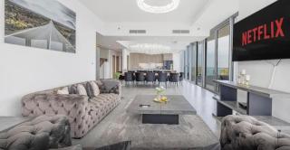 Duplex with 4 bedrooms in Stella Marina Tower, Dubai - 2