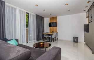 Cozy Apartment In Crikvenica - Crikvenica - 7