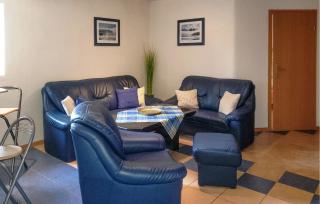 Nice Apartment In Rubkow Ot Krenzow - - 8