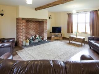 Cwm Corn Barn - Hw7662 - Mochdre - 9