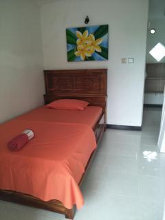 Bulan Bungalows and Cafe - Tetebatu - 6