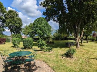 Maison de campagne avec jardin et parking près de Neuvy-Saint-Sépulchre - FR-1-591-645 - 7