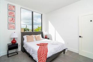 Miami 2BR Getaway with King Beds Near Marlins Park & Calle Ocho - 0