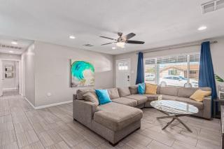 Serene Desert Retreat - Walk to Old Town Scottsdale! - Scottsdale - 1