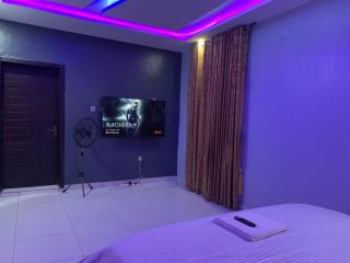 Umbrella Properties hotels and apartments - Moniya - 5
