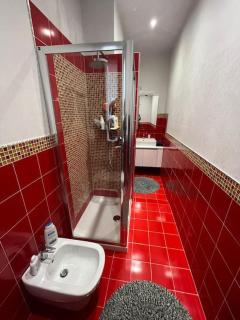 CASA TIO PIERO Centrale accogliente e confortevole - Asti - 8