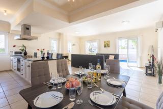 Villa Claudia - Paralimni - 4
