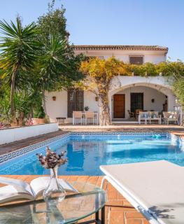Casa rural Buenos Días con piscina, barbaco y chimenea - 9