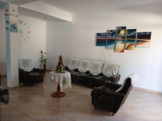 Villa Vars - - 9