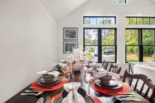5 Min drive to National Seashore beaches and private backyard - 1