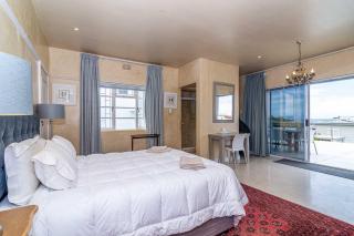 A Stone's Throw in Voëlklip - Hermanus - 6
