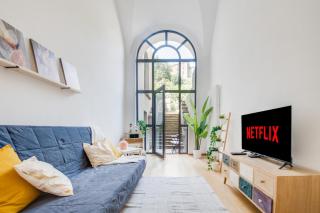Easylife Swiss - Luxurious Garden Retreat in Castel Grande, Pergola & Historic Charm x6 - Bellinzona - 8