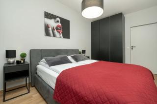 Cosy Apartment with Parking by Rent like home - Łódź - 9