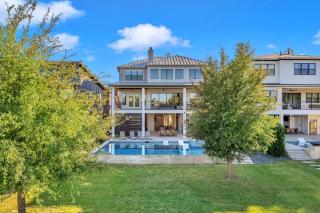 Lakeside 499 and Concierge Services - 7