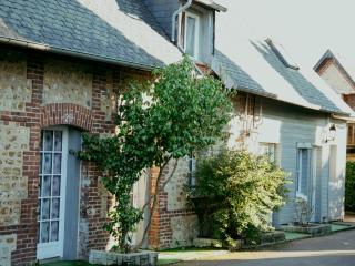 Logis Le Clos Deauville Saint Gatien - Saint Gatien des Bois - 1
