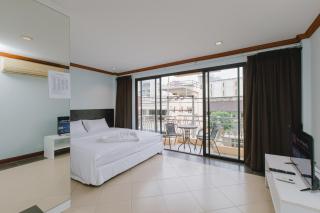 Sunstar Palace Patong - Patong Beach - 9