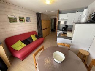 Confort au cœur de Le Lioran : T2 avec balcon - FR-1-787-97 - 1