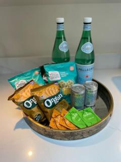 Luxurious 2-Bedroom with Rooftop Terrace, gourmet kitchen & Fireplace - London - 9