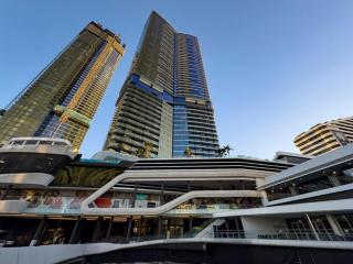 Star In The Sky Broadbeach - Stunning Ocean Views - Gold Coast - 1