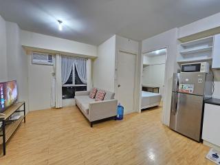 1BR unit at 12th floor Avida Towers in IT Park Cebu - 9