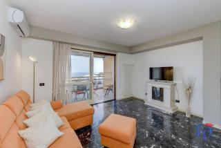 CIAO LAGO Family Apartment DesenzanoLoft Official Partner Homes & Villas by Marriott Bonvoy - 1