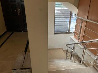 Furnished Floor in DHA 2 - Islamabad - 1