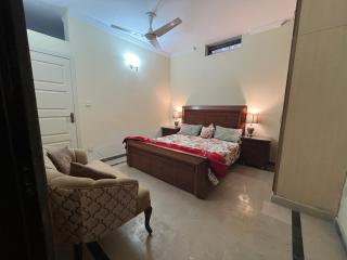 Furnished Floor in DHA 2 - Islamabad - 5