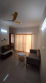 Complete flat with bed room, living and kitchen - Bangalore - 0