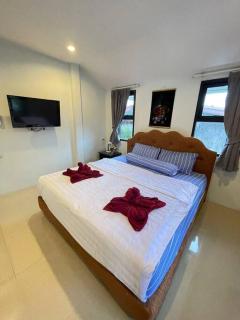 Peaceful garden Luna House - 2