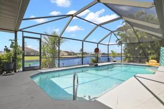 Captivating Paradise, Pool Table, Tiki Hut, - Cape Sunset Villa - Roelens - Cape Coral - 9