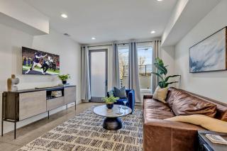 Euphony - Designer Furnishings - 5 mins to Broadway - Nashville - 0